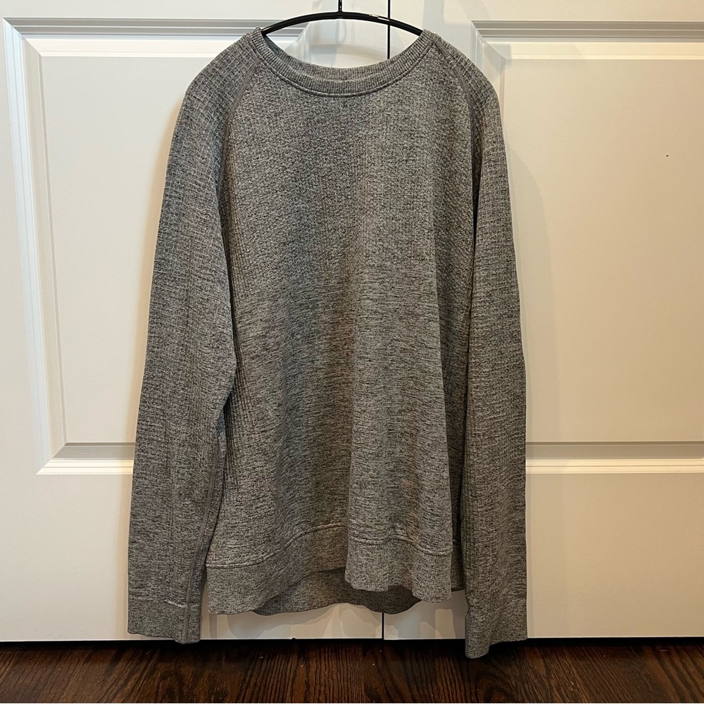 Lululemon Engineered Warmth Long Sleeve Crew Grey Size XL